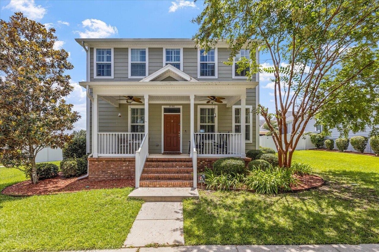 Foto principal - 3190 Coneflower Dr