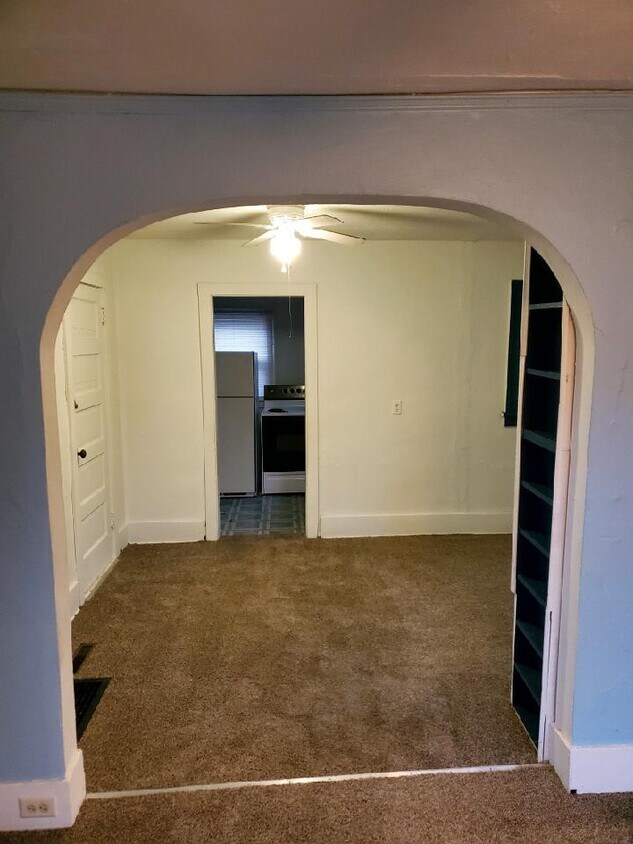 Foto del edificio - 227 3rd St SE