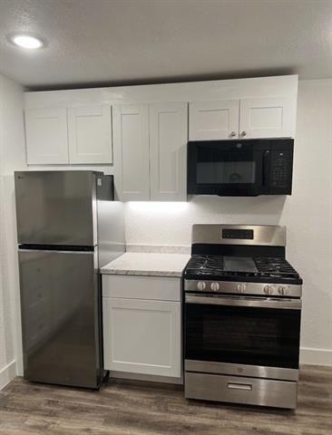 Foto principal - 5965 Lewis St