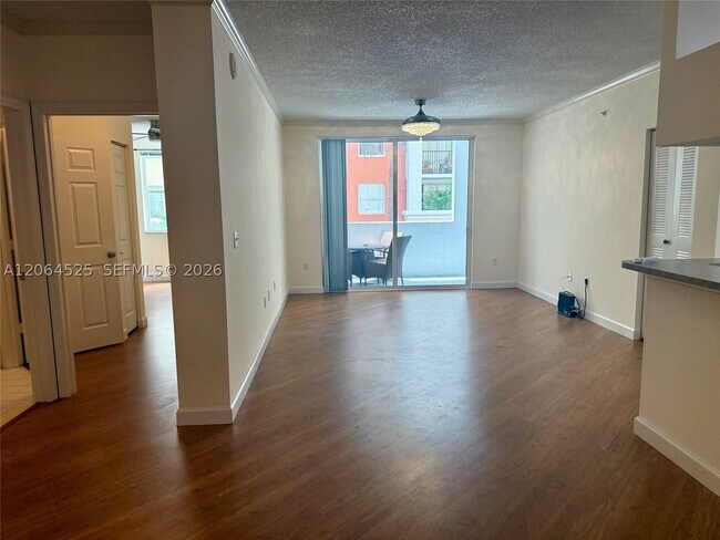 Foto del edificio - 17100 N Bay Rd