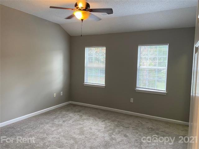 Building Photo - 10335 Worsley Ln