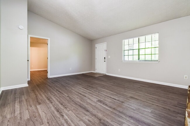 Building Photo - 4114 Red Laurel Way SW
