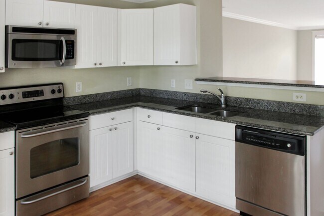Foto del edificio - 1855 Candlewood Ct