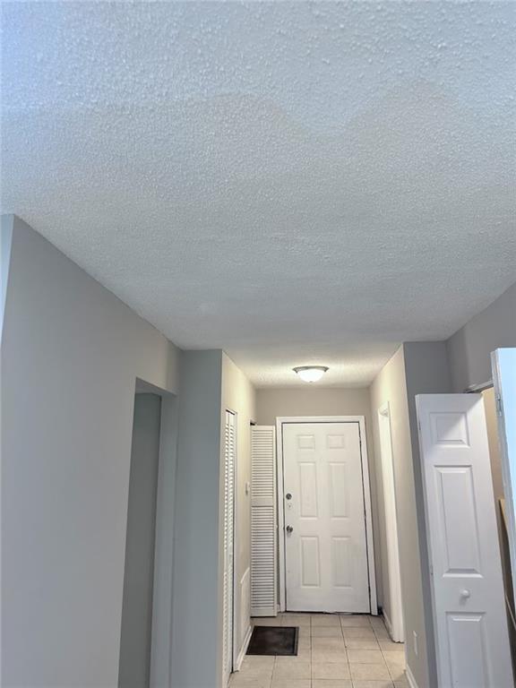 Foto del edificio - 2074 Oak Park Ln