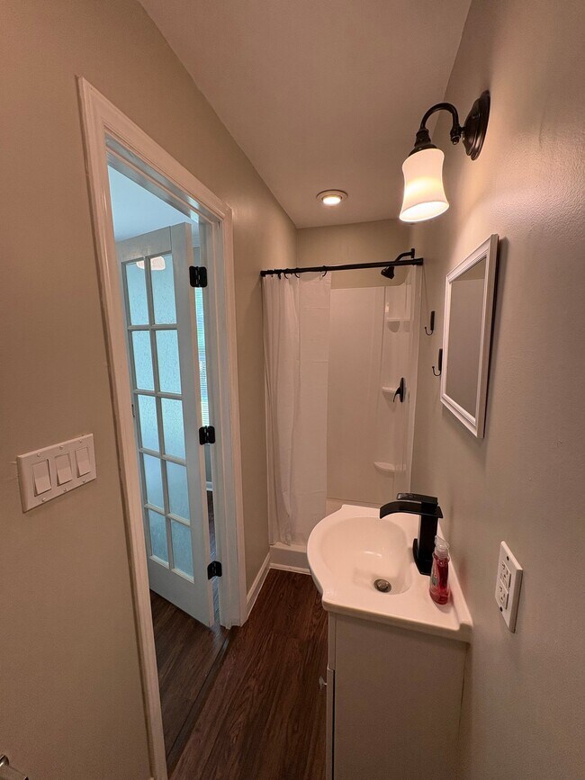 Foto del edificio - 207 Coachman Dr