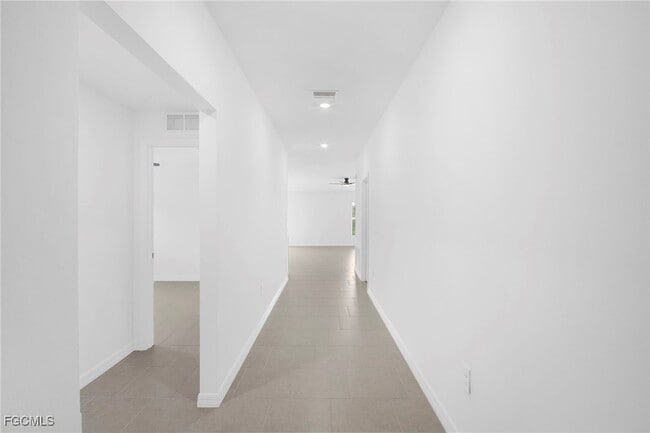 Building Photo - 4087 lattuna Ln