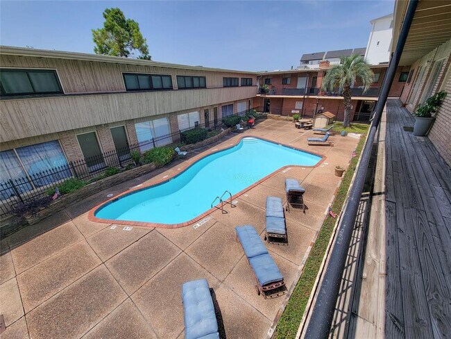 Foto del edificio - 3809 N Braeswood Blvd