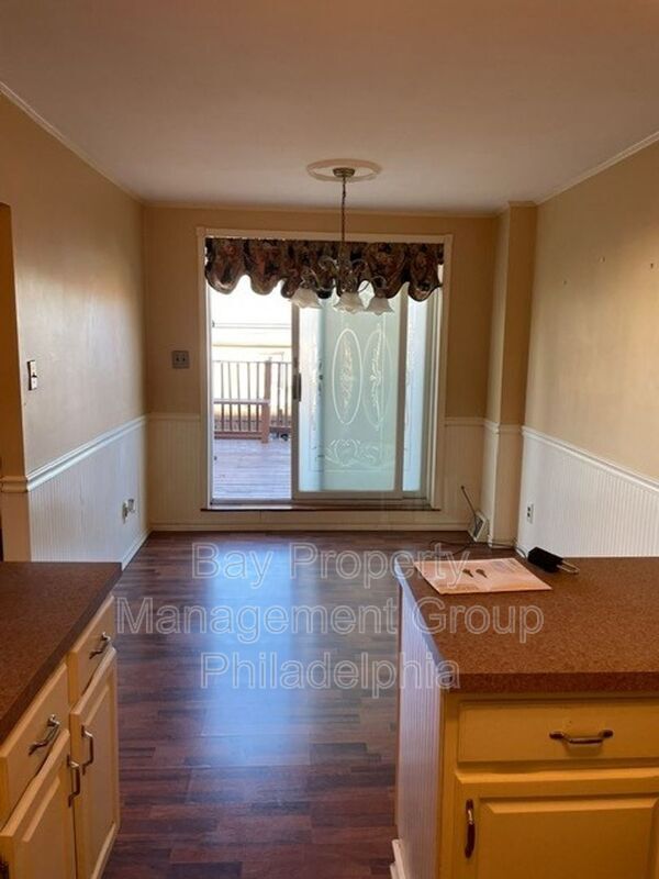 Foto del edificio - 2813 Walnut Hill St