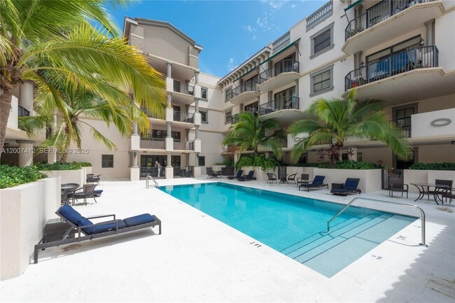 Foto del edificio - 1650 Galiano St