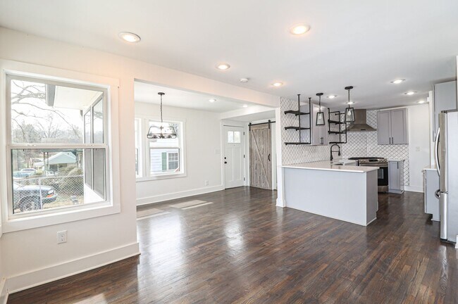 Building Photo - Remodeled Ranch Home in Biddleville!