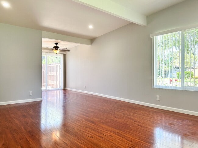 Photo - Clearbrook Ln (109) Apartment
