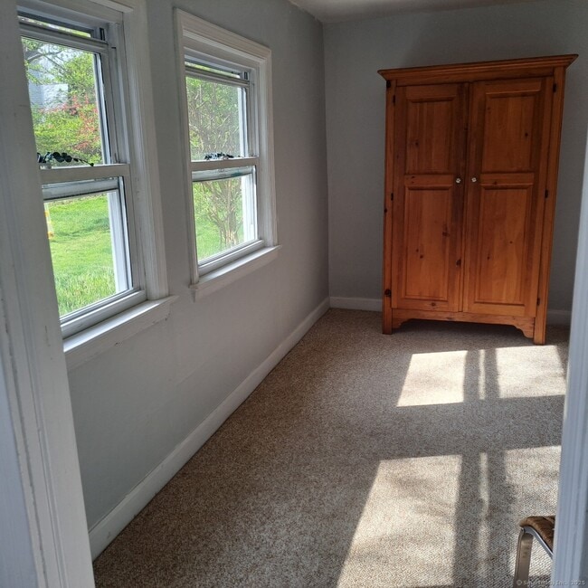 Building Photo - 1037 Mill Hill Terrace