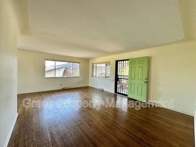 Building Photo - 1570 Tamarac St