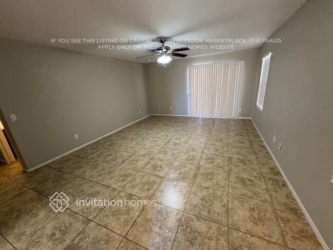 Building Photo - 12470 W Redfield Rd