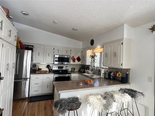 Foto del edificio - 520 Lake Summit Ct