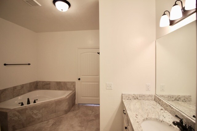 Building Photo - 129 E 650 S