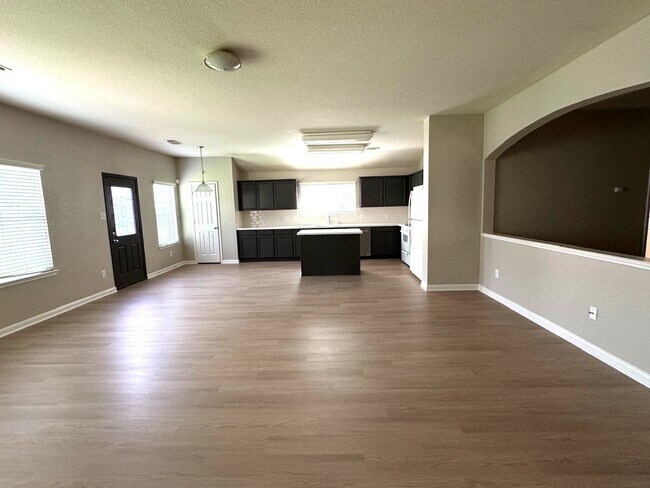 Foto del edificio - 21530 Pointed Oak Ln