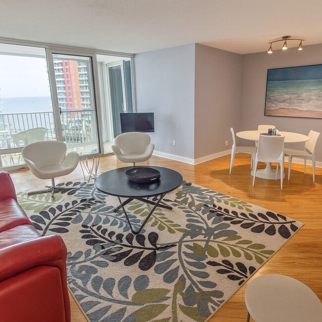 Building Photo - 2200 NE 33rd Ave