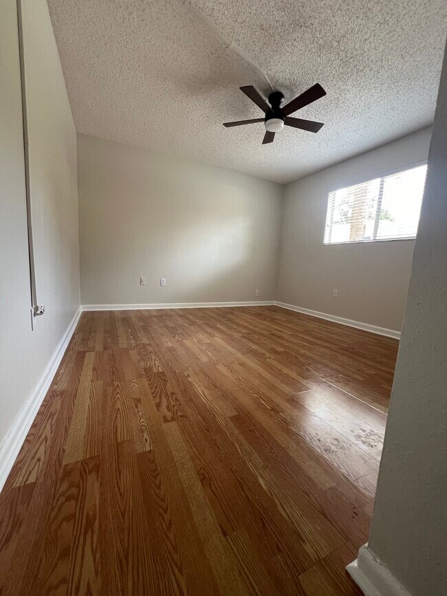 Foto del edificio - 4146 Plantation Cove Dr