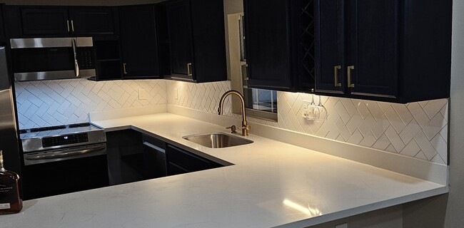 Kitchen - 2616 Soniat St