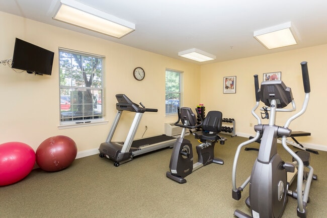 Building Photo - Arbor Crest Senior Apartments