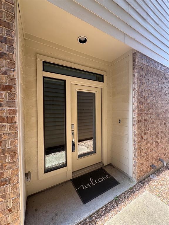 Foto del edificio - 5313 Petty St