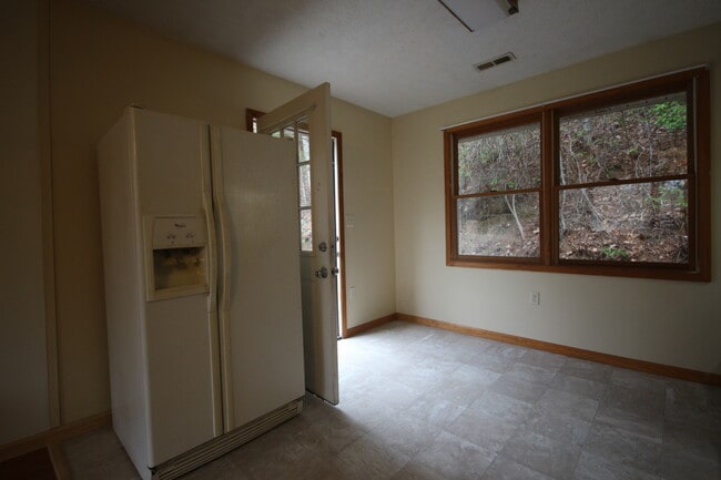 Photo - 937 Shoal Creek Rd House