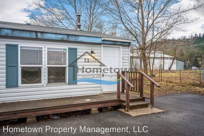 Foto del edificio - 3 br, 2 bath House - 15255 Coeur d'Alene St