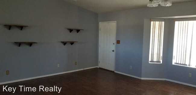 Building Photo - 3 br, 2 bath House - 3353 McCormick Blvd