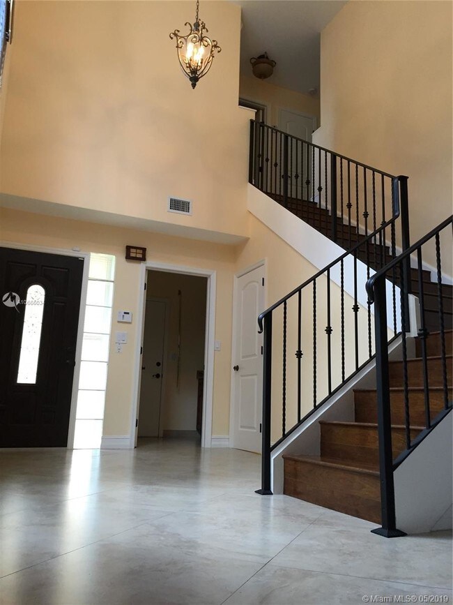 Building Photo - 469 Golden Beach Dr