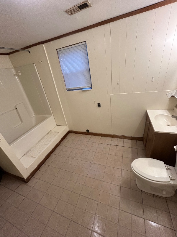 Building Photo - 2867 New Clinton Rd