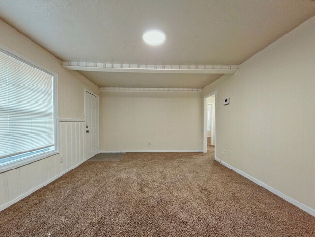 Foto del edificio - Cozy 2 Bed 1 Bath In Northeast Lubbock
