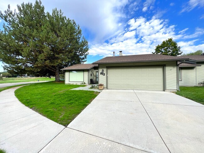 Foto del edificio - 812 N Eagle Hills Way