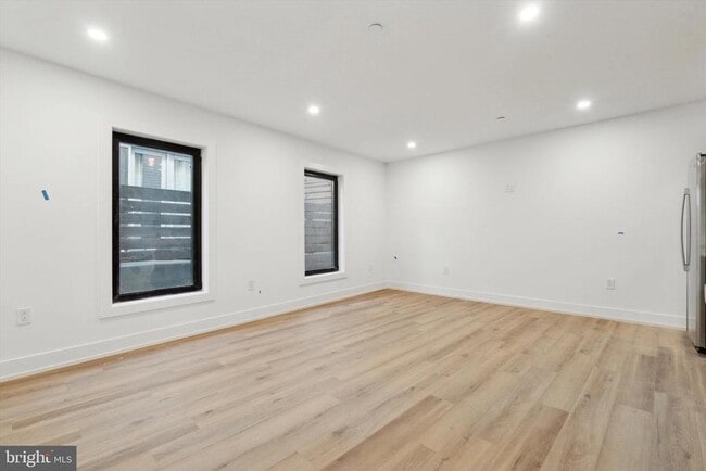 Building Photo - 808 N 3rd St