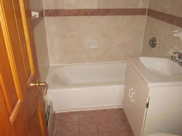 Building Photo - 2311 31st Ave