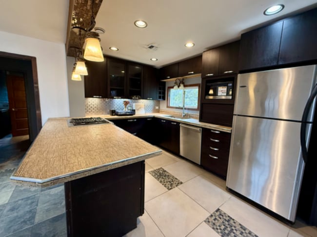 Building Photo - 5810 US 30