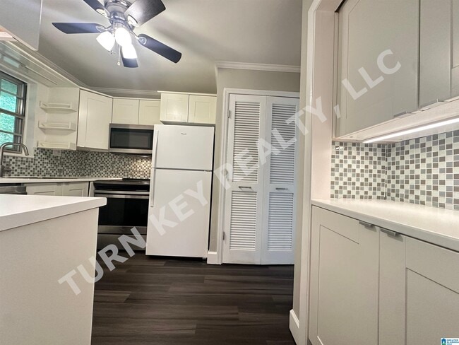 Building Photo - 2202 Montreat Cir