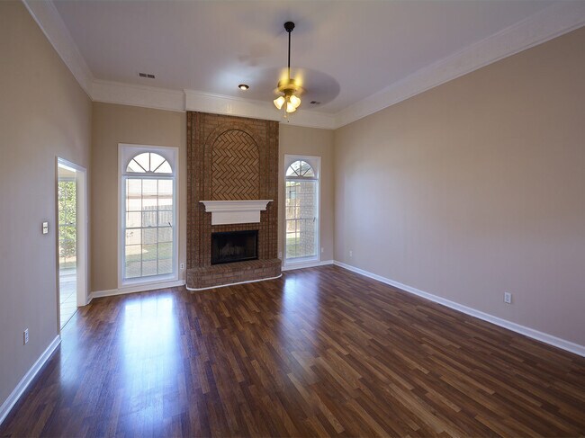Foto del edificio - 4 Bed, 2 Bath in Cordova near Walnut Grove