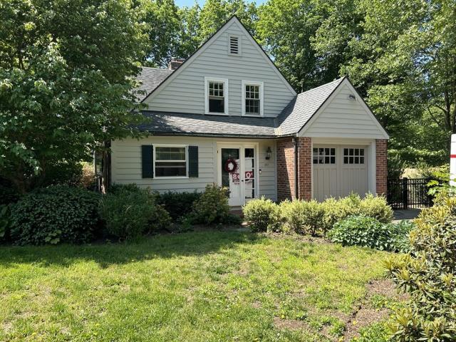 Primary Photo - 3 bedroom in Wellesley MA 02482