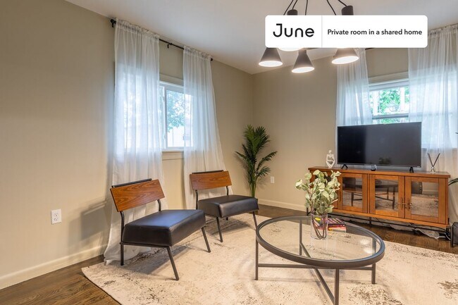 Foto del edificio - Room in Shared 6 bed/4 bath home