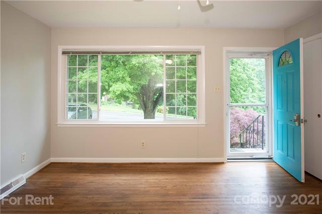 Foto del edificio - 3237 Harrow Pl