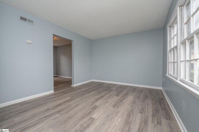 Building Photo - 1A1A-651B White Horse Rd