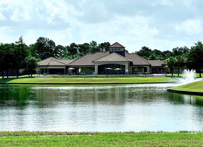 Building Photo - 12910 Watermist