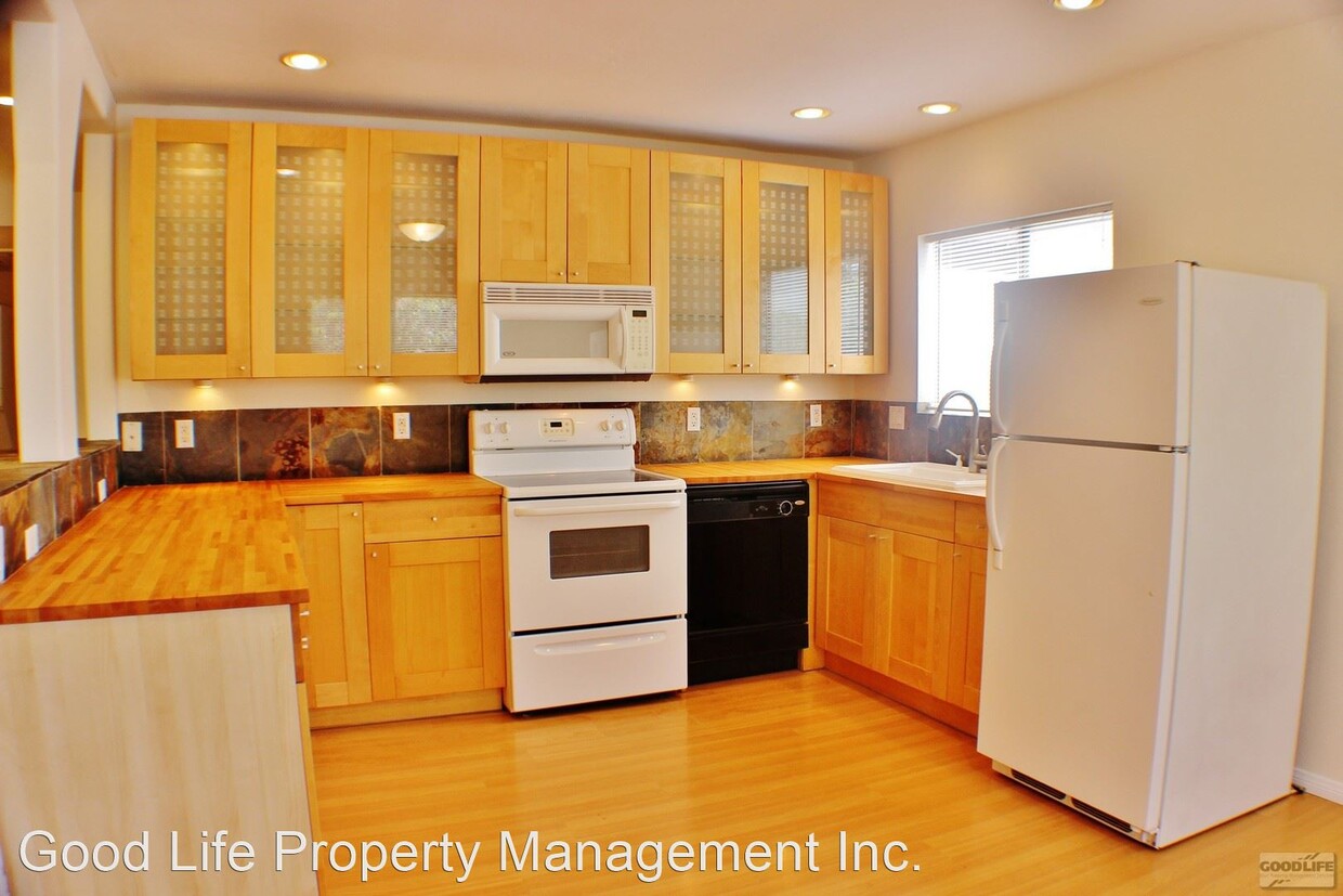 Primary Photo - 2 br, 1.5 bath House - 5543 Adobe Falls Rd...