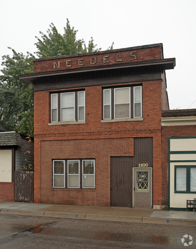 Building Photo - 1166 7th St E