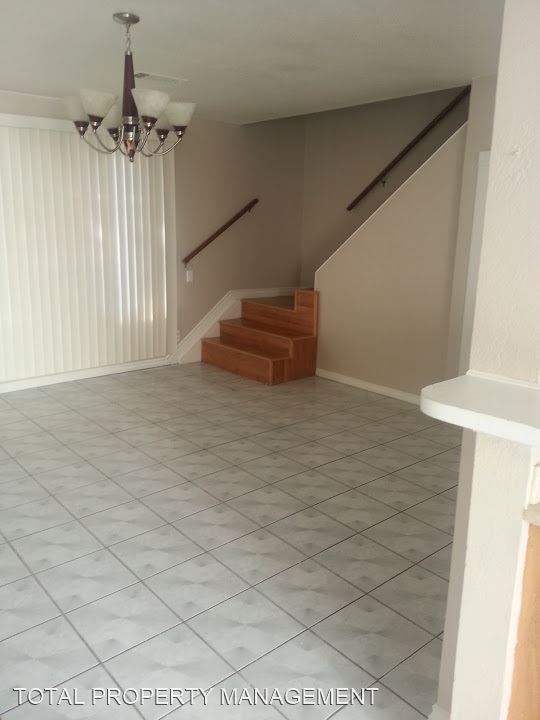 Building Photo - 2 br, 2 bath House - 2254 E. Desert Inn Rd.