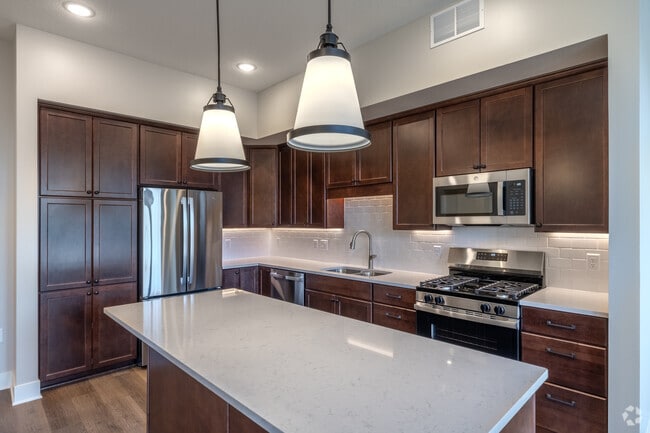 1BR, 1BA - 807SF - Kitchen - The River House