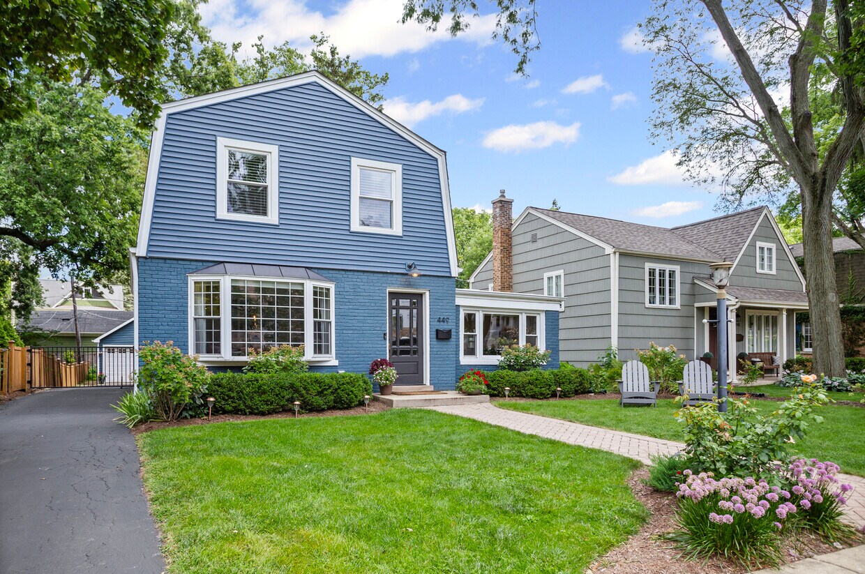 Foto principal - 449 Longfellow Ave