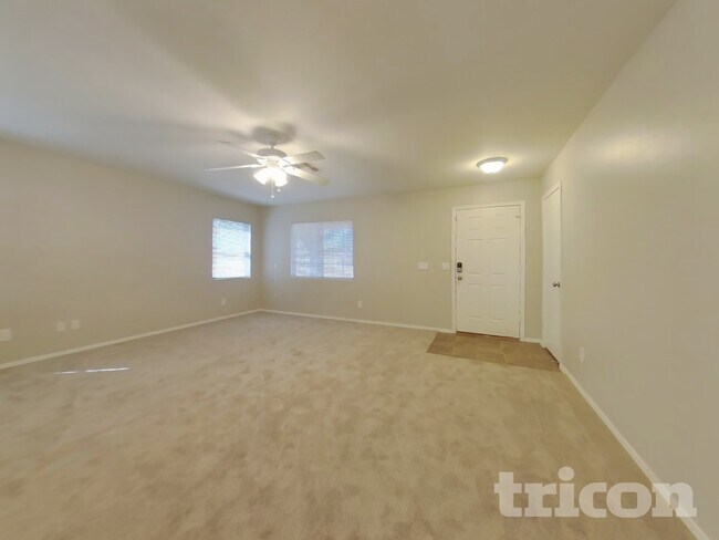 Foto del edificio - 12510 W Scotts Dr