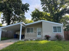 Building Photo - 1332 Langholm Dr